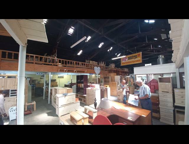 400M² WAREHOUSE FOR SALE IN FORDSBURG